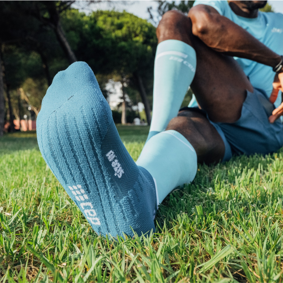 The Run Compression Tall Socks 4.0, Men, Ocean/Petrol, close-up detail #detail