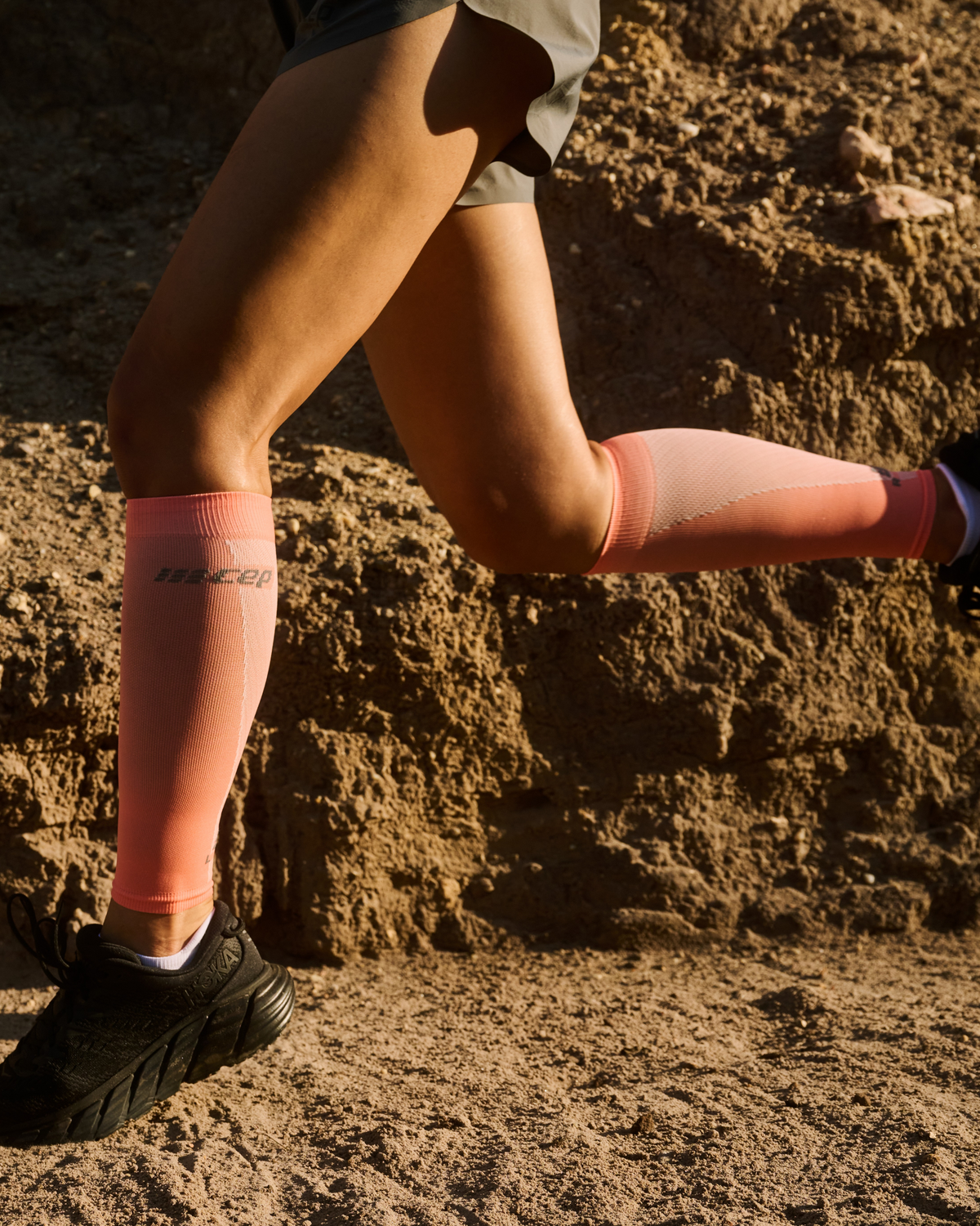Ultralight Compression Calf Sleeves, Women, Ultralight Navy/Light Blue, close-up detail