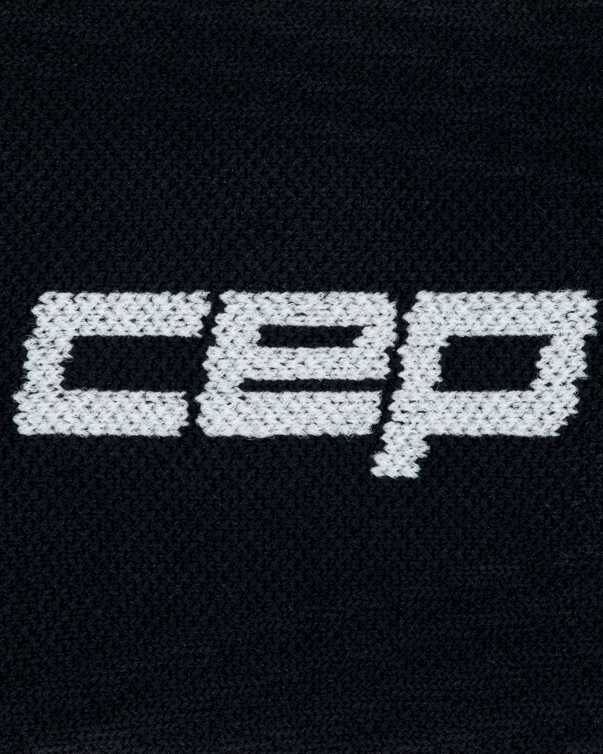 Core Run Arm Sweatbands, Black, close-up detail