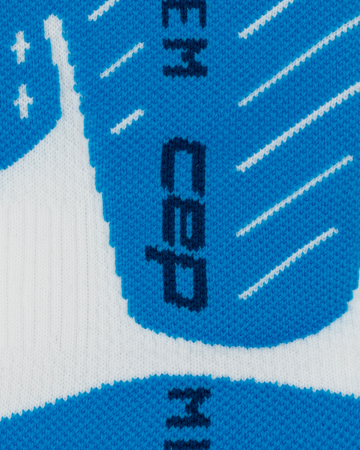 Core Run Claw Mid Cut Compression Socks, White/Blue, close-up detail