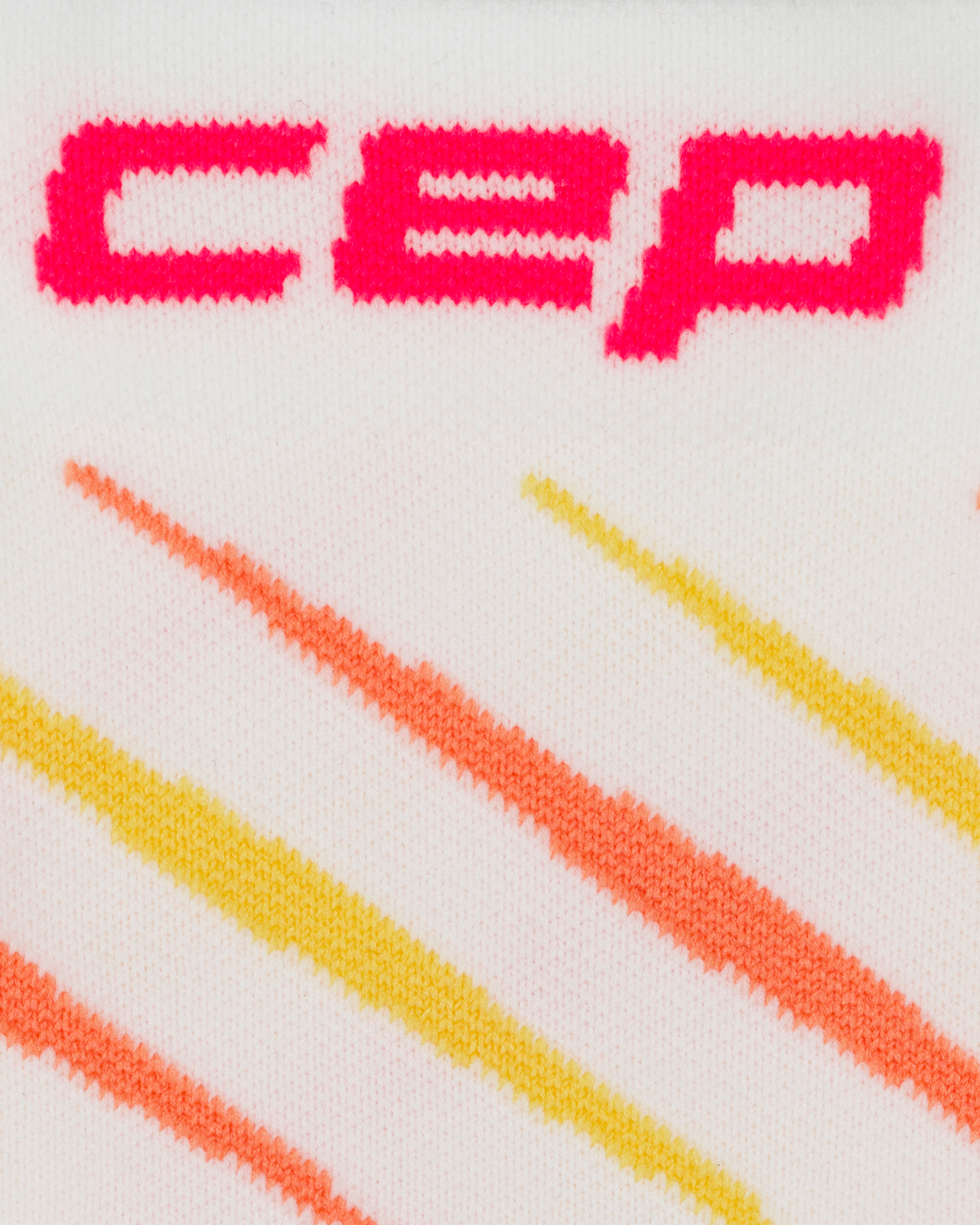 Core Run Claw Mid Cut Compression Socks, White/Coral, close-up detail
