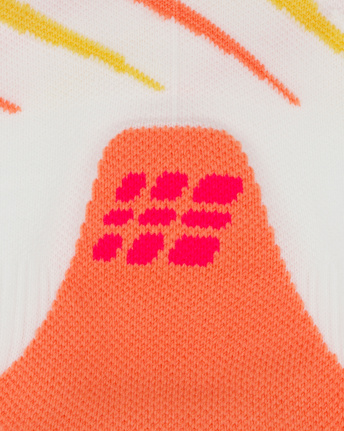 Core Run Claw Mid Cut Compression Socks, White/Coral, close-up detail