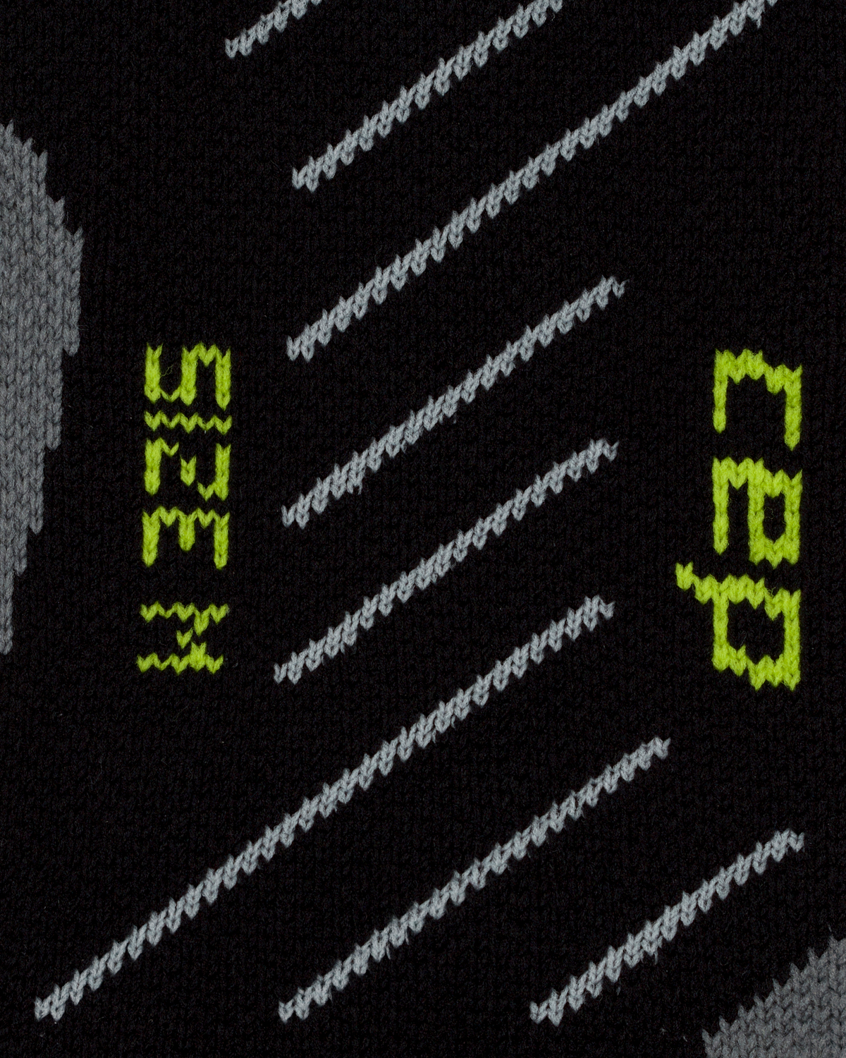 Core Run Cushion Mid Cut Compression Socks, Black, close-up detail