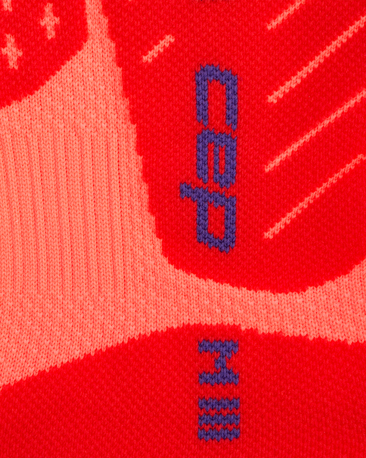 Core Run Elliptic Mid Cut Compression Socks, Neon Coral/Purple, close-up detail