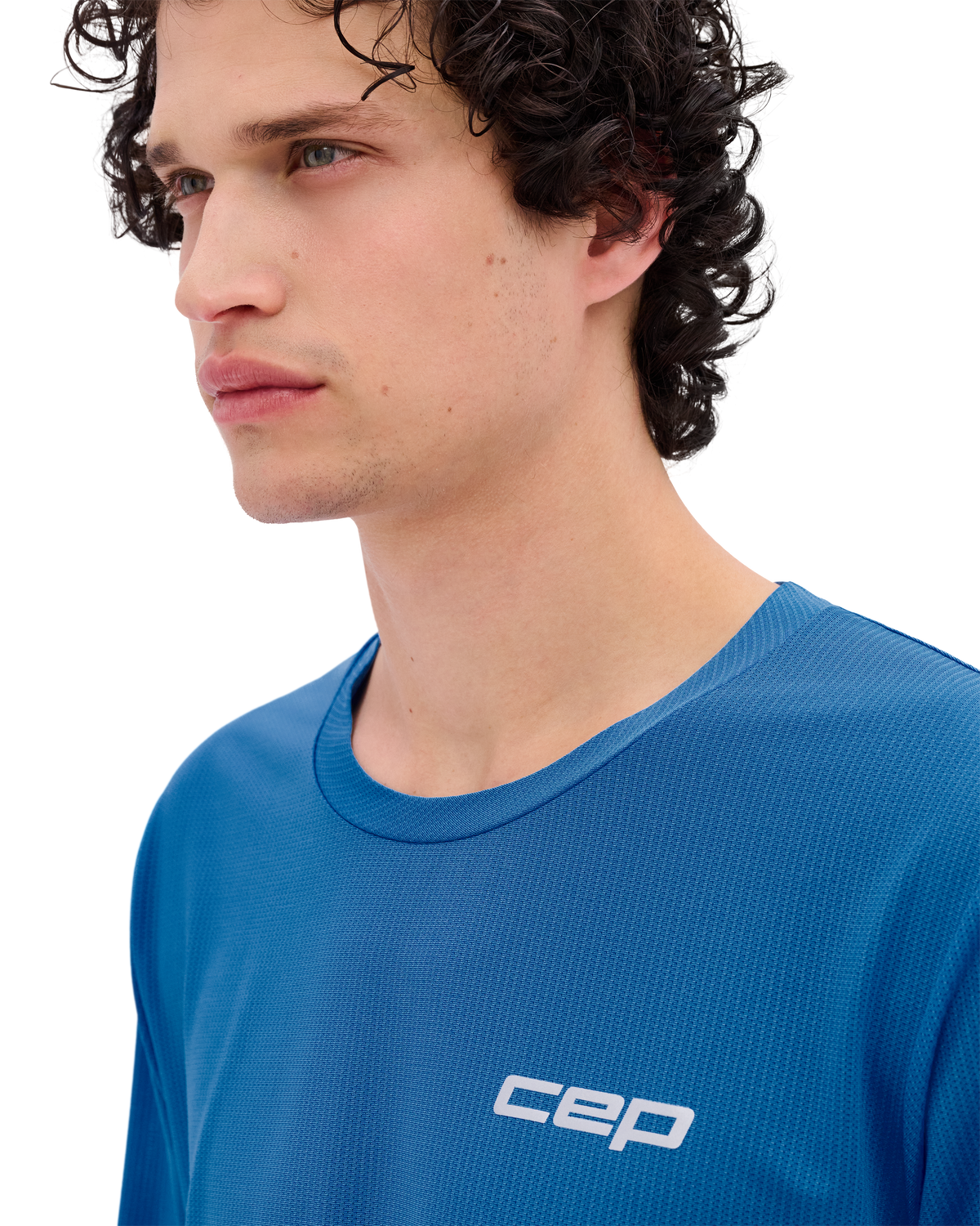 Core Run Long Sleeve Shirt, Men, Blue, close-up detail