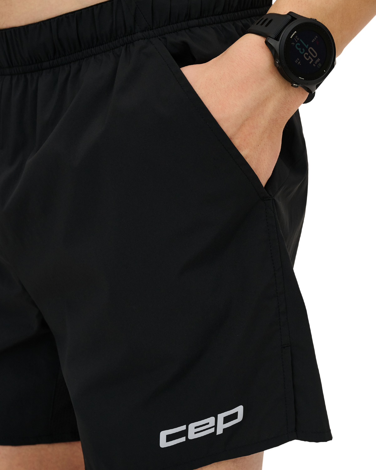 Core Run Loose Fit Shorts, Men, Black, close-up detail