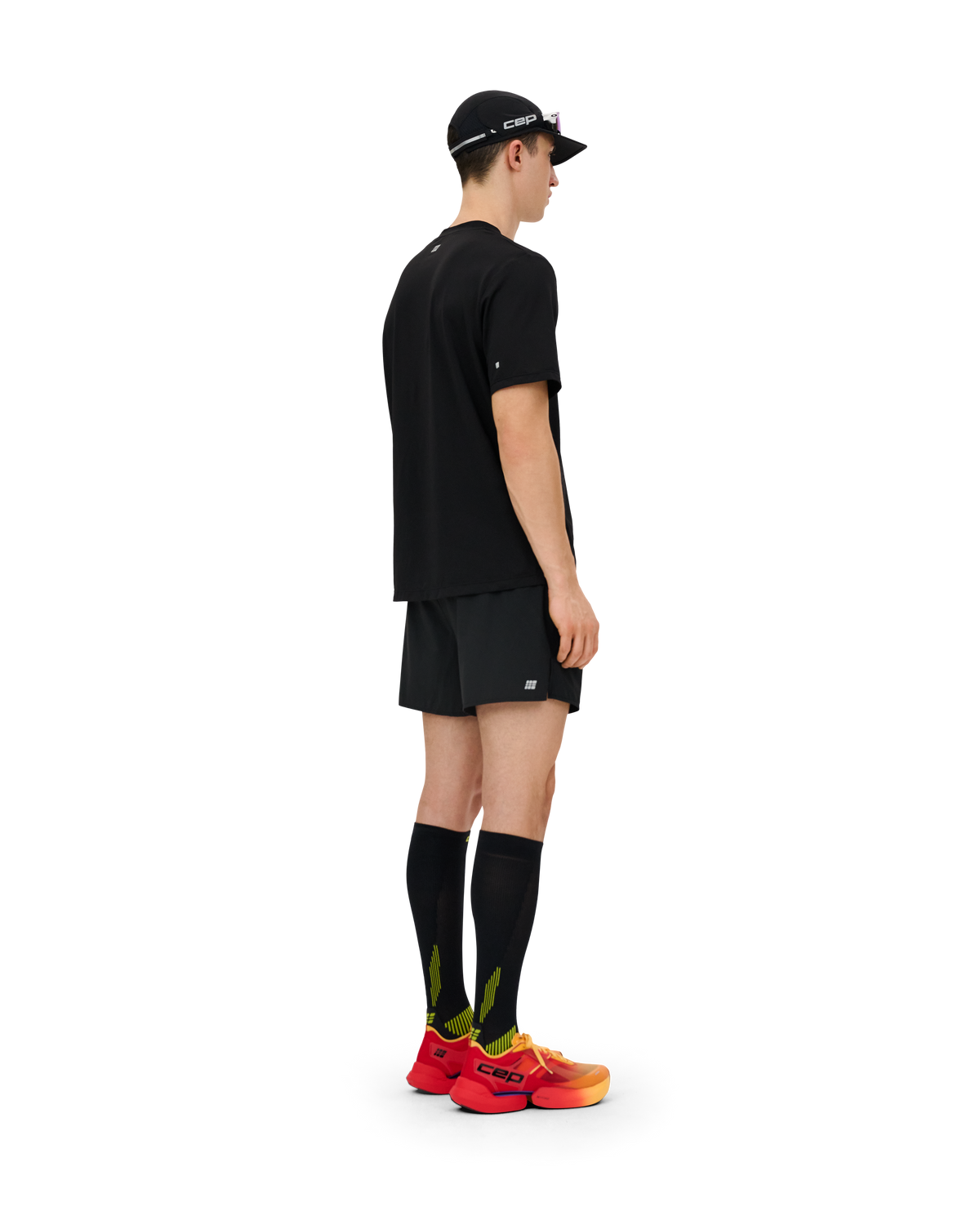 Core Run Short Sleeve Shirt, Men, Black