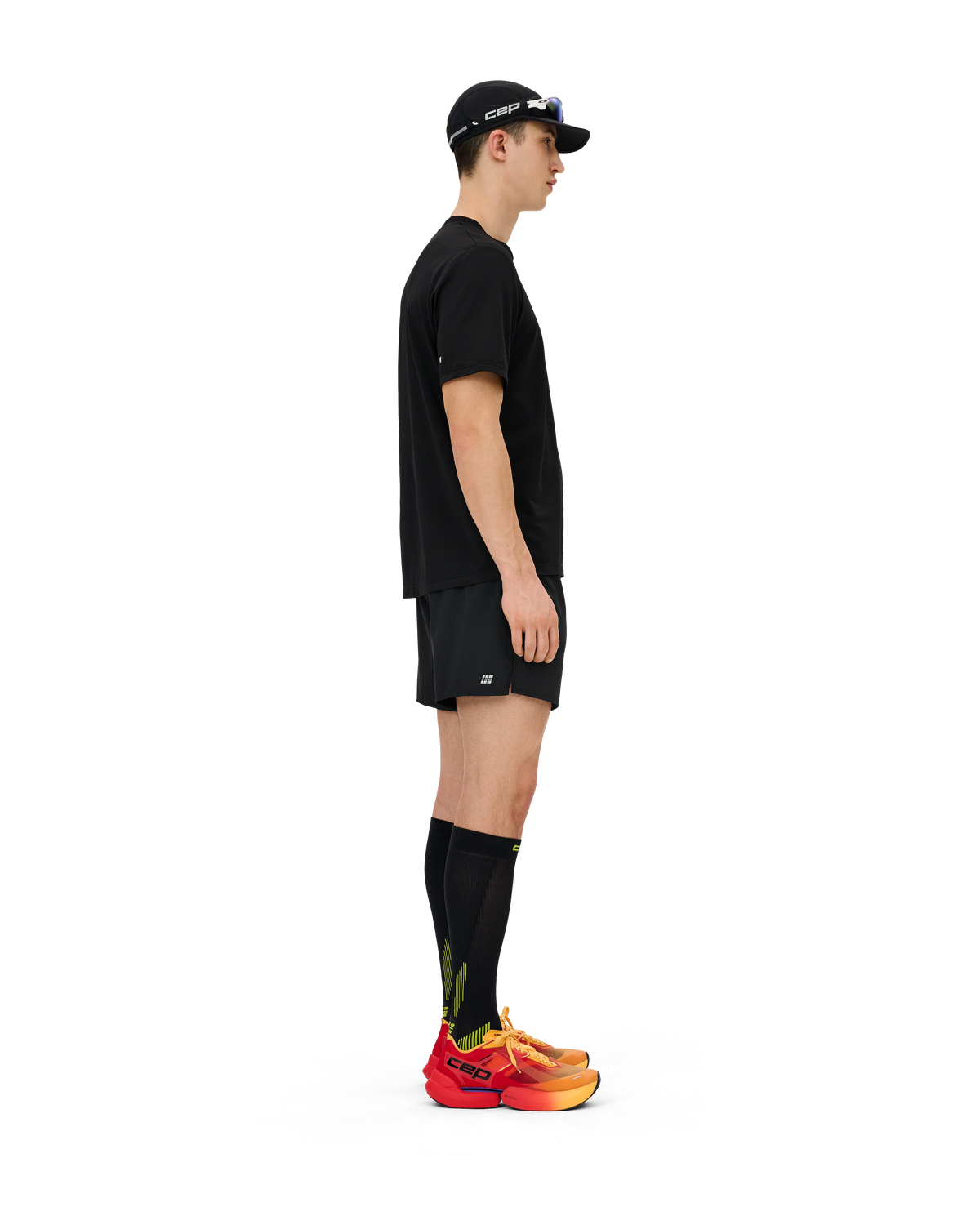 Core Run Short Sleeve Shirt, Men, Black