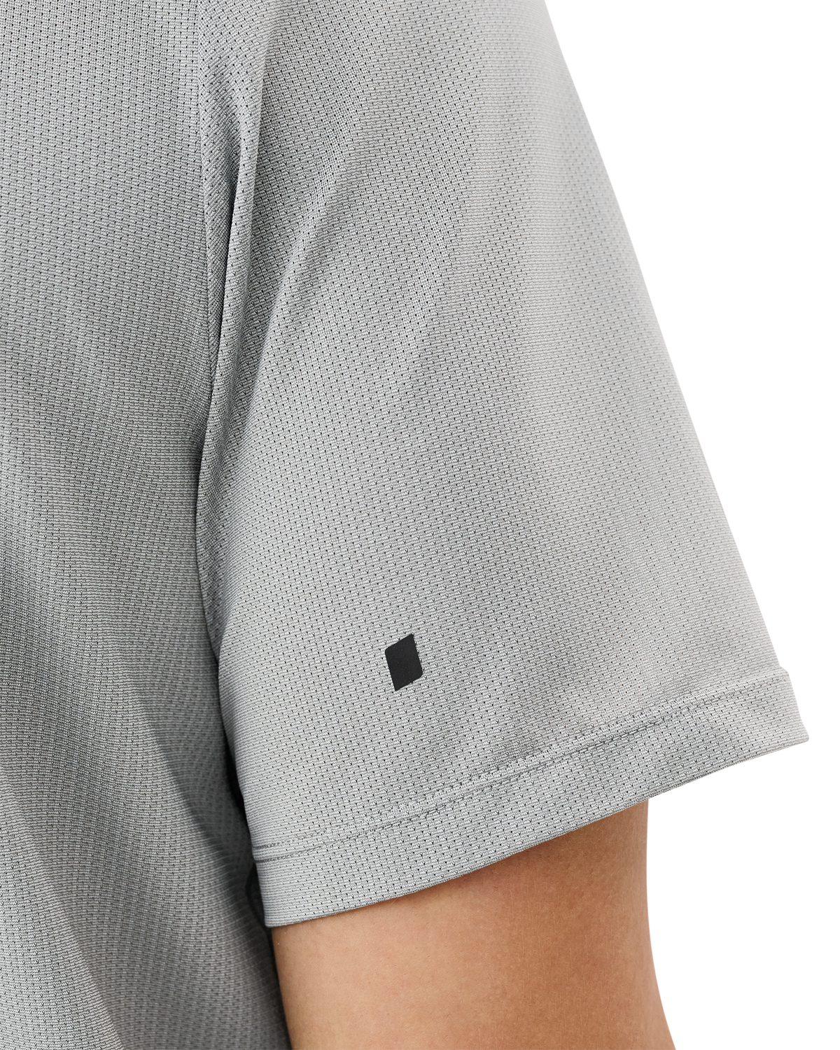Core Run Short Sleeve Shirt, Men, Light Grey, close-up detail