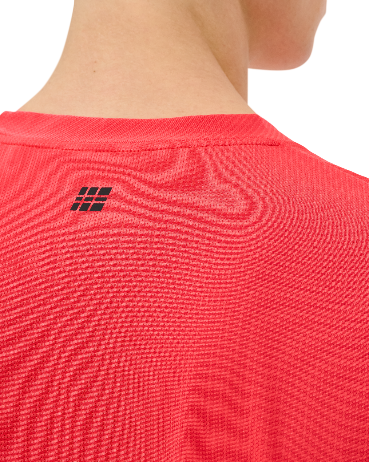 Core Run Short Sleeve Shirt, Men, Red, close-up detail
