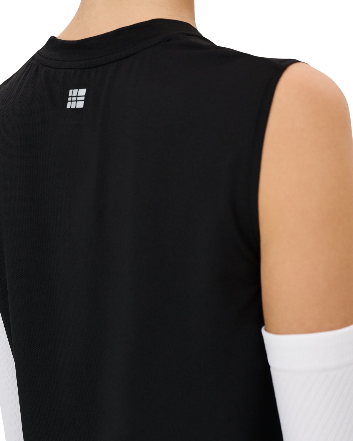 Core Run Sleeveless Shirt, Women, Black, close-up detail