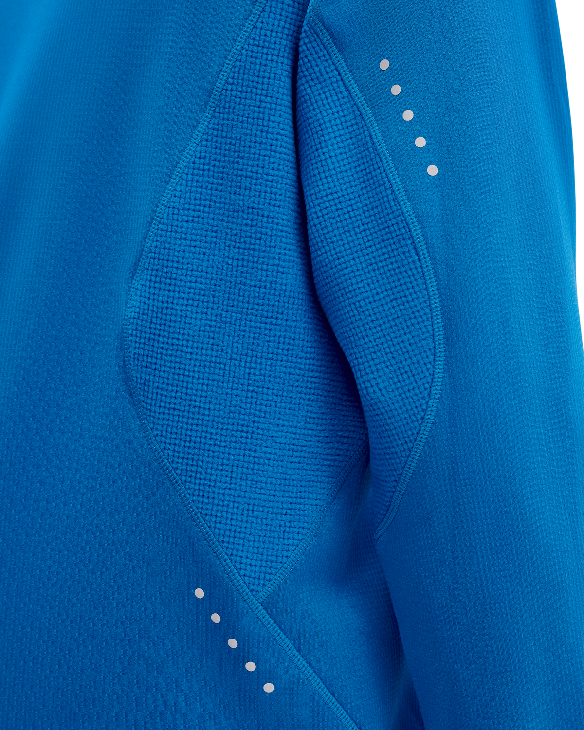 Core Run Thermal Quarter Zip Pullover, Men, Blue, close-up detail