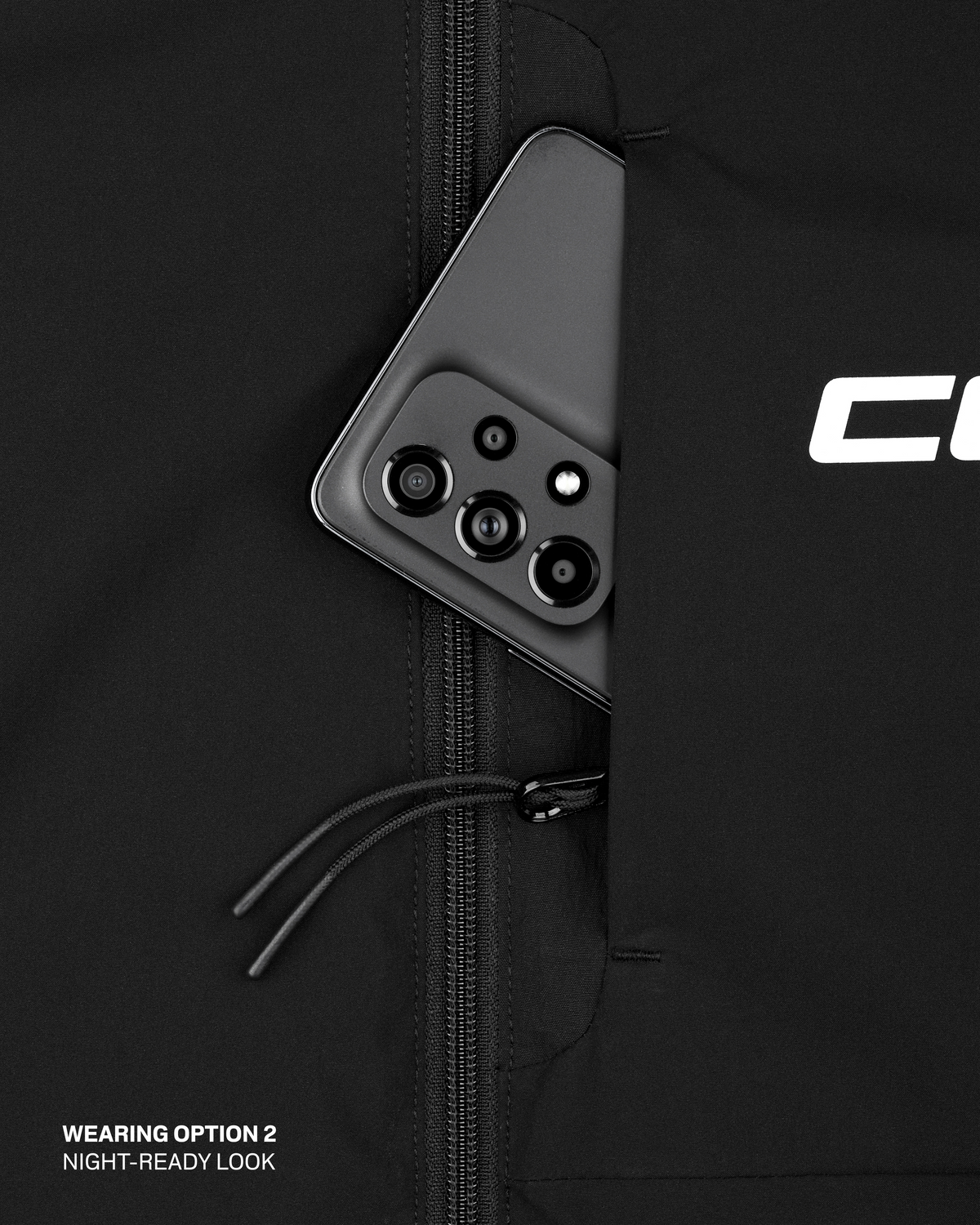 Core Run Thermal Reversible Vest, Women, Black, close-up detail