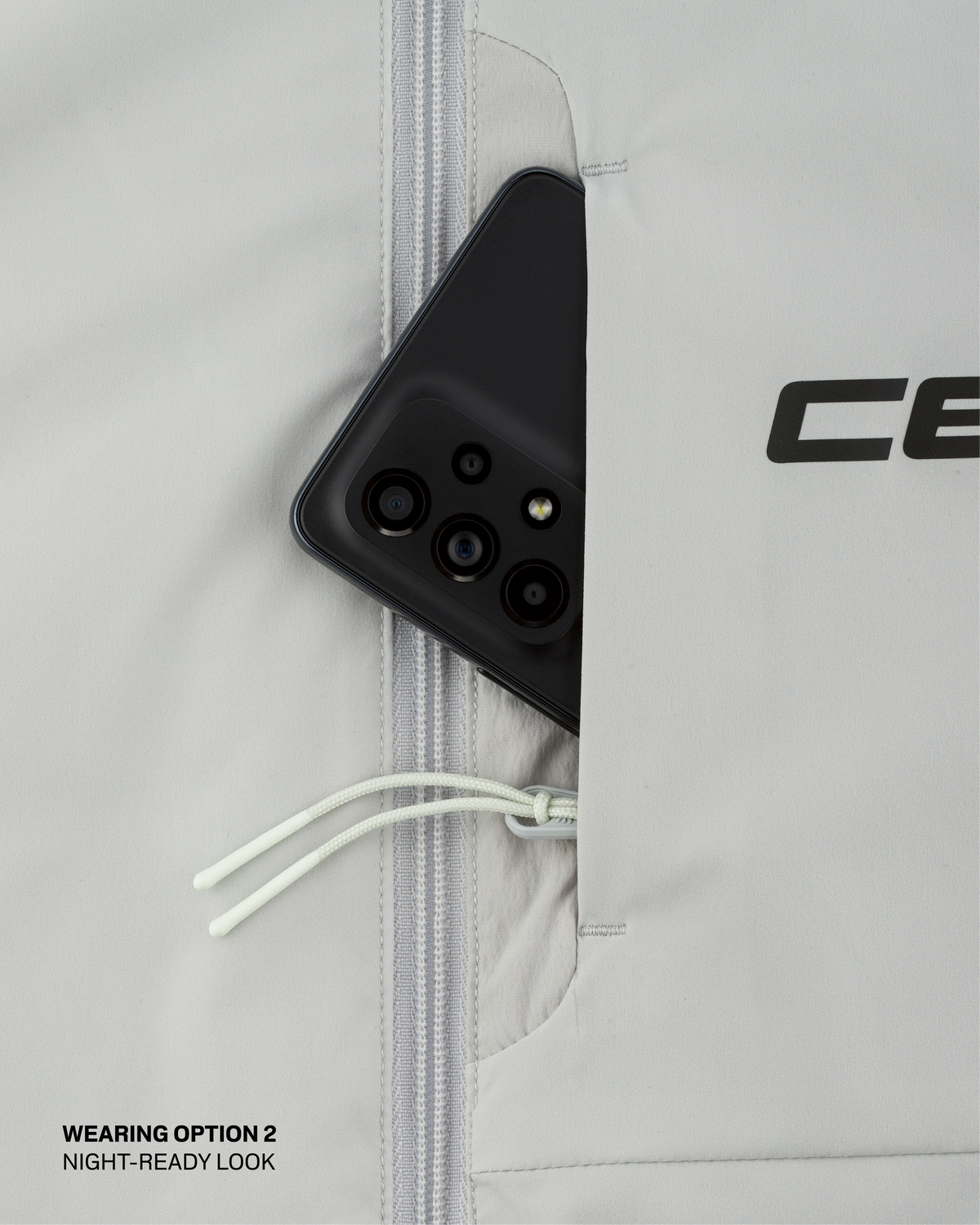 Core Run Thermal Reversible Vest, Women, Light Grey, close-up detail