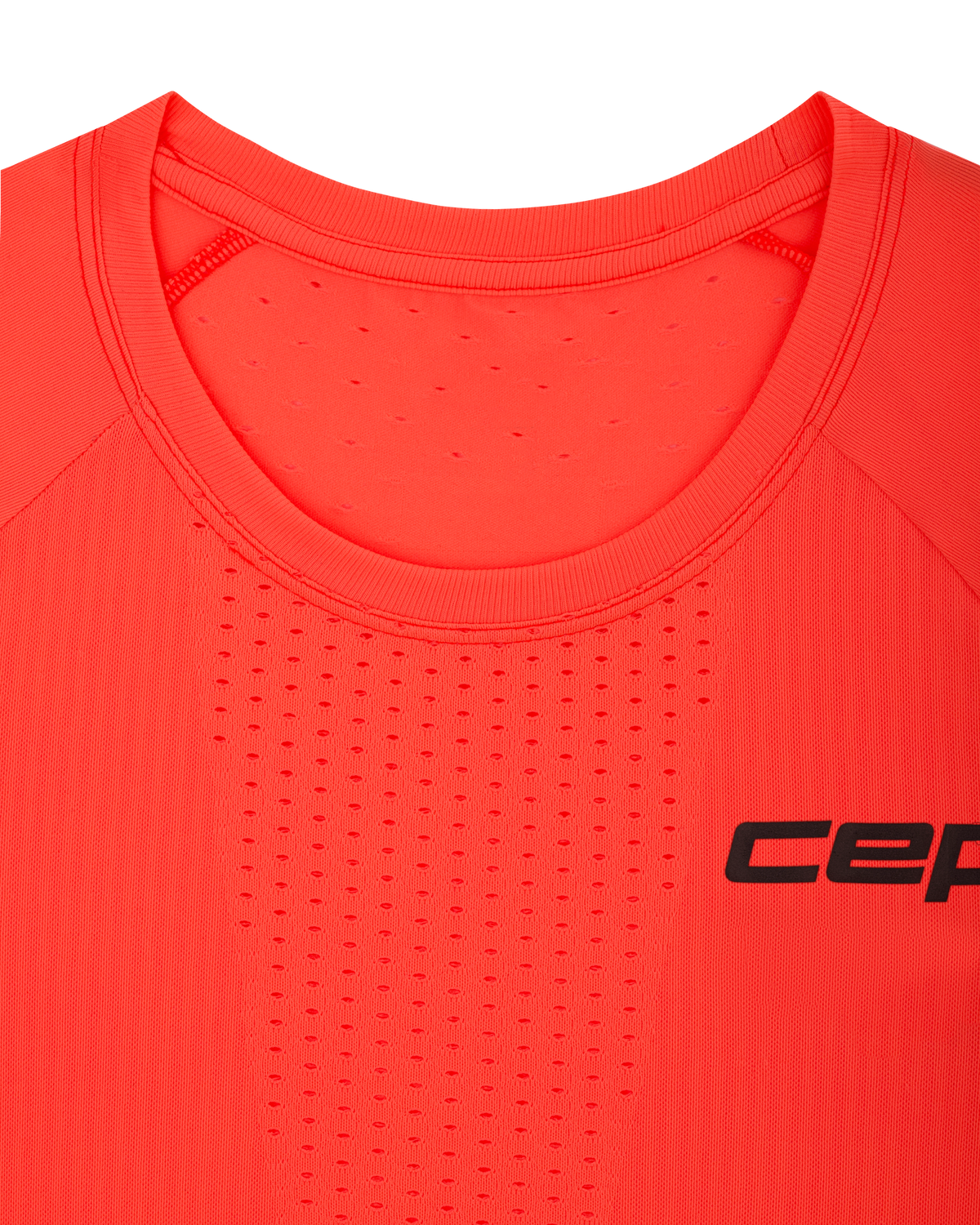 Core Run Ultralight Short Sleeve Shirt, Women, Neon Coral, close-up detail