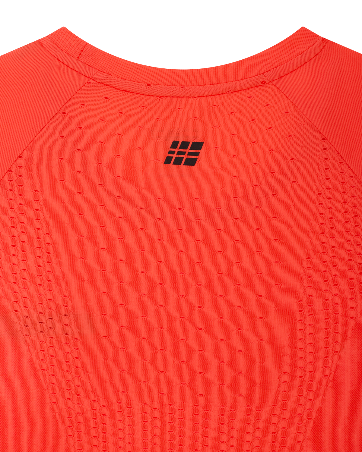 Core Run Ultralight Short Sleeve Shirt, Women, Neon Coral, close-up detail