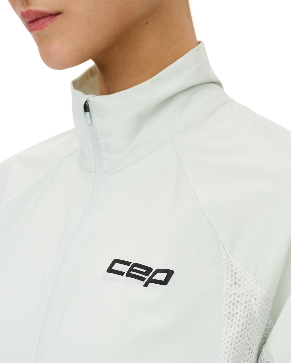 Core Run Windbreaker, Women, Ice, close-up detail