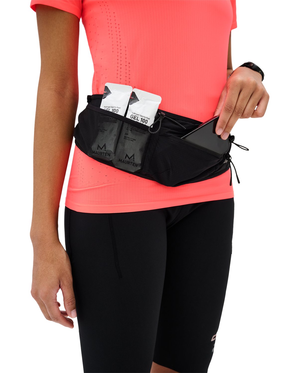 Pro Run Hydration Belt, Black, close-up detail