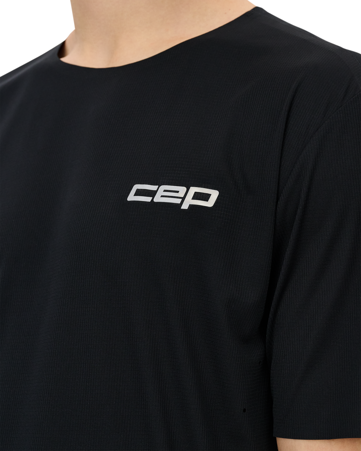 Pro Run Ultralight Short Sleeve Shirt, Men, Black, close-up detail