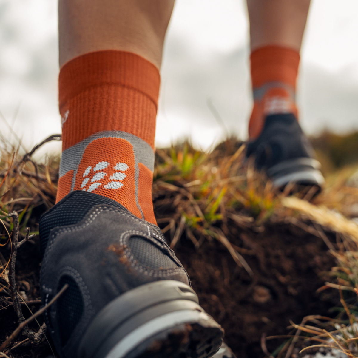 Hiking Merino Mid Cut Compression Socks, Women, Sunset/Grey, close-up detail
