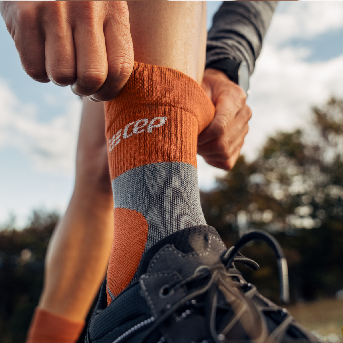 Hiking Merino Mid Cut Compression Socks, Women, Green/Grey, close-up detail
