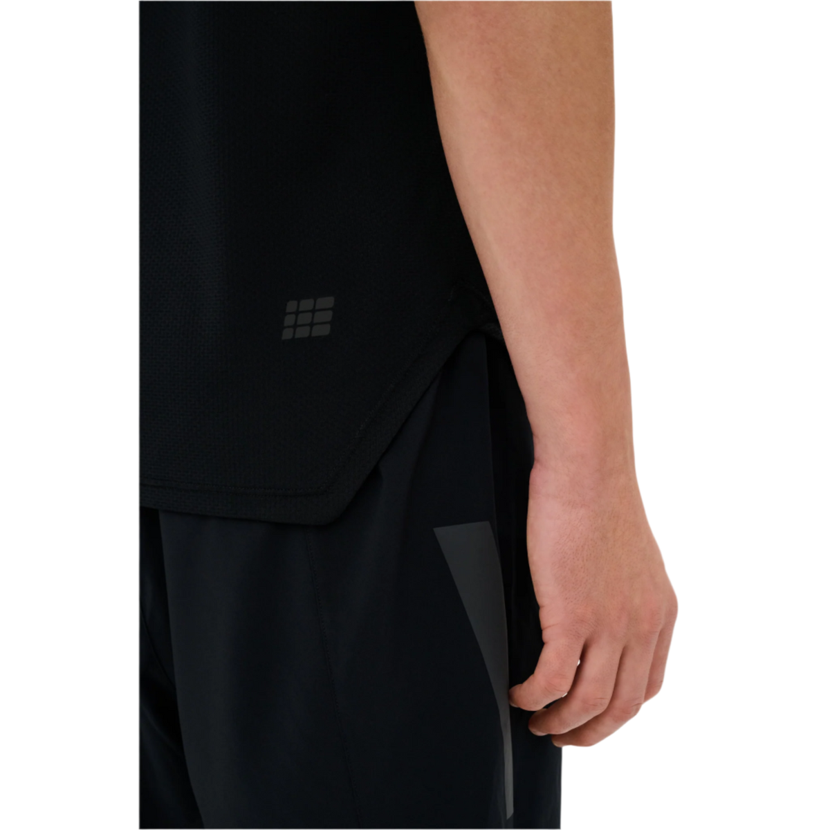 The Run Short Sleeve Shirt, Men, Black, close-up detail