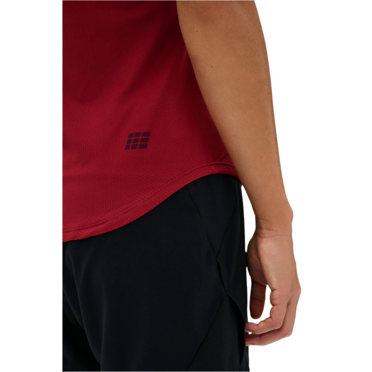 The Run Short Sleeve Shirt, Women, Crimson Multi, close-up detail