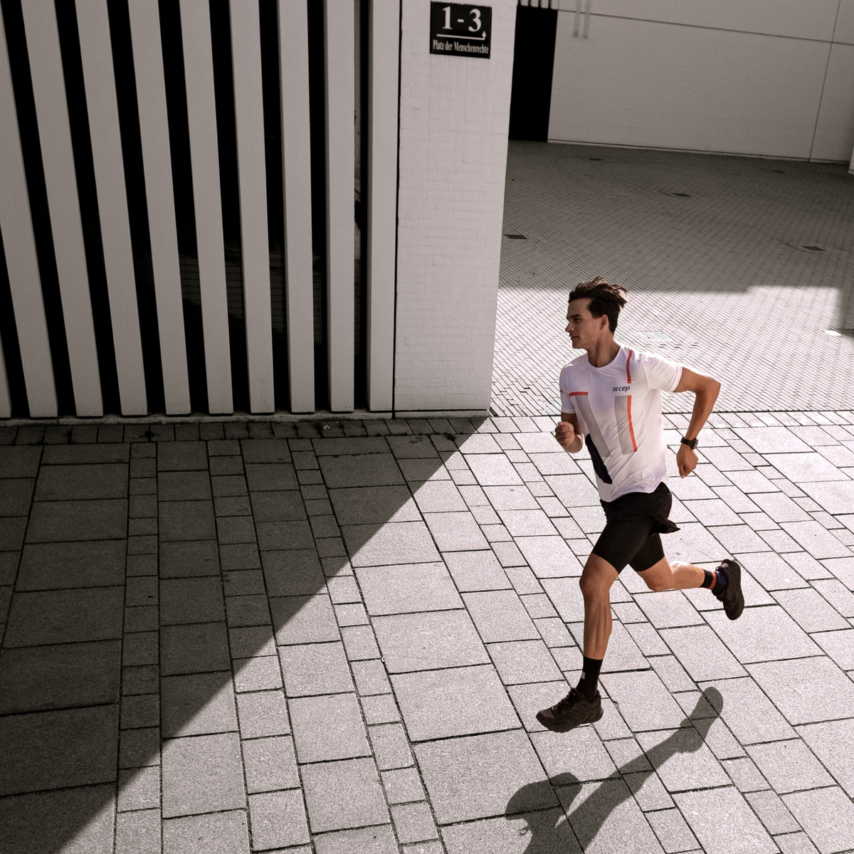 The Run 2-in-1 Shorts, Men, close-up detail