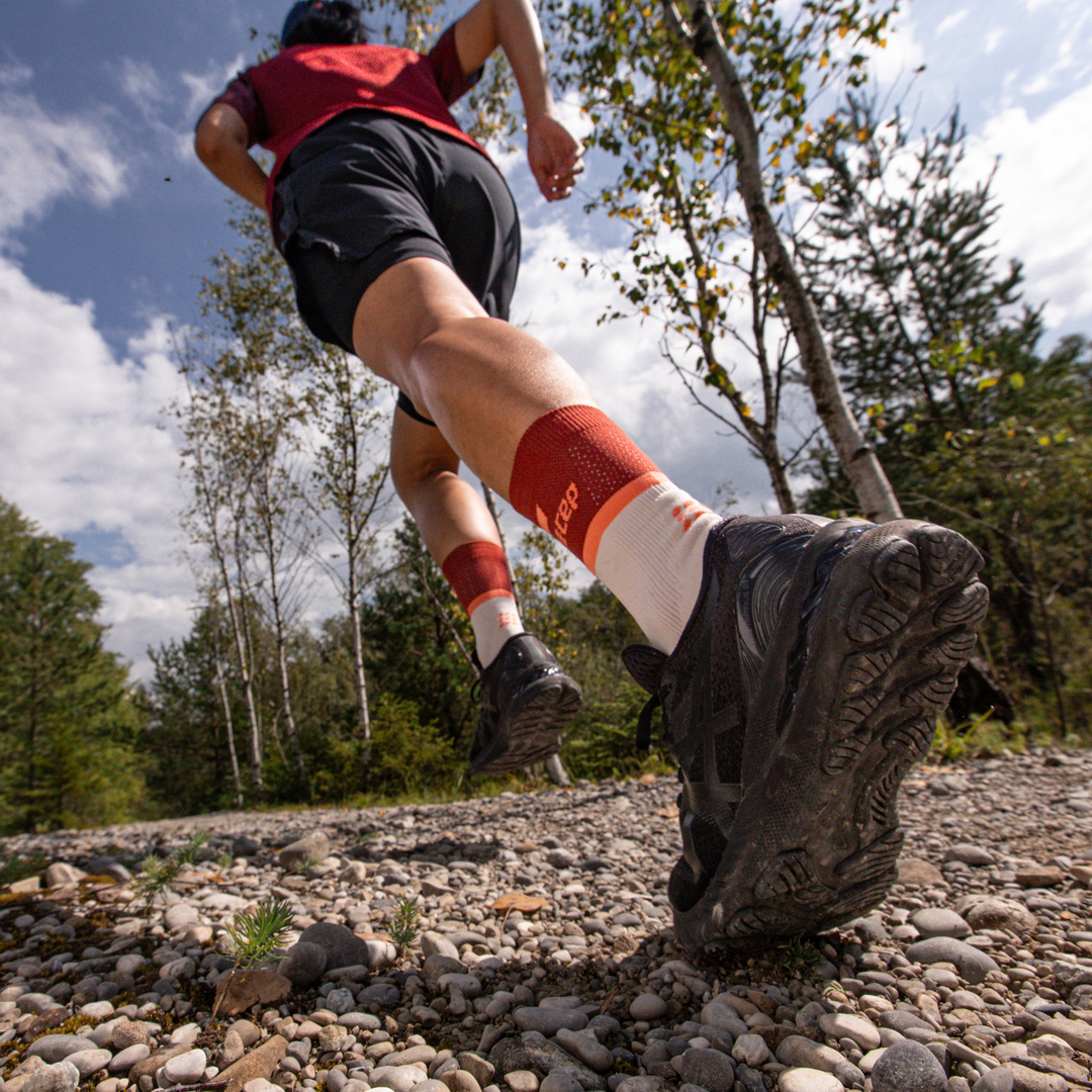 The Run Compression Mid Cut Socks 4.0, Women