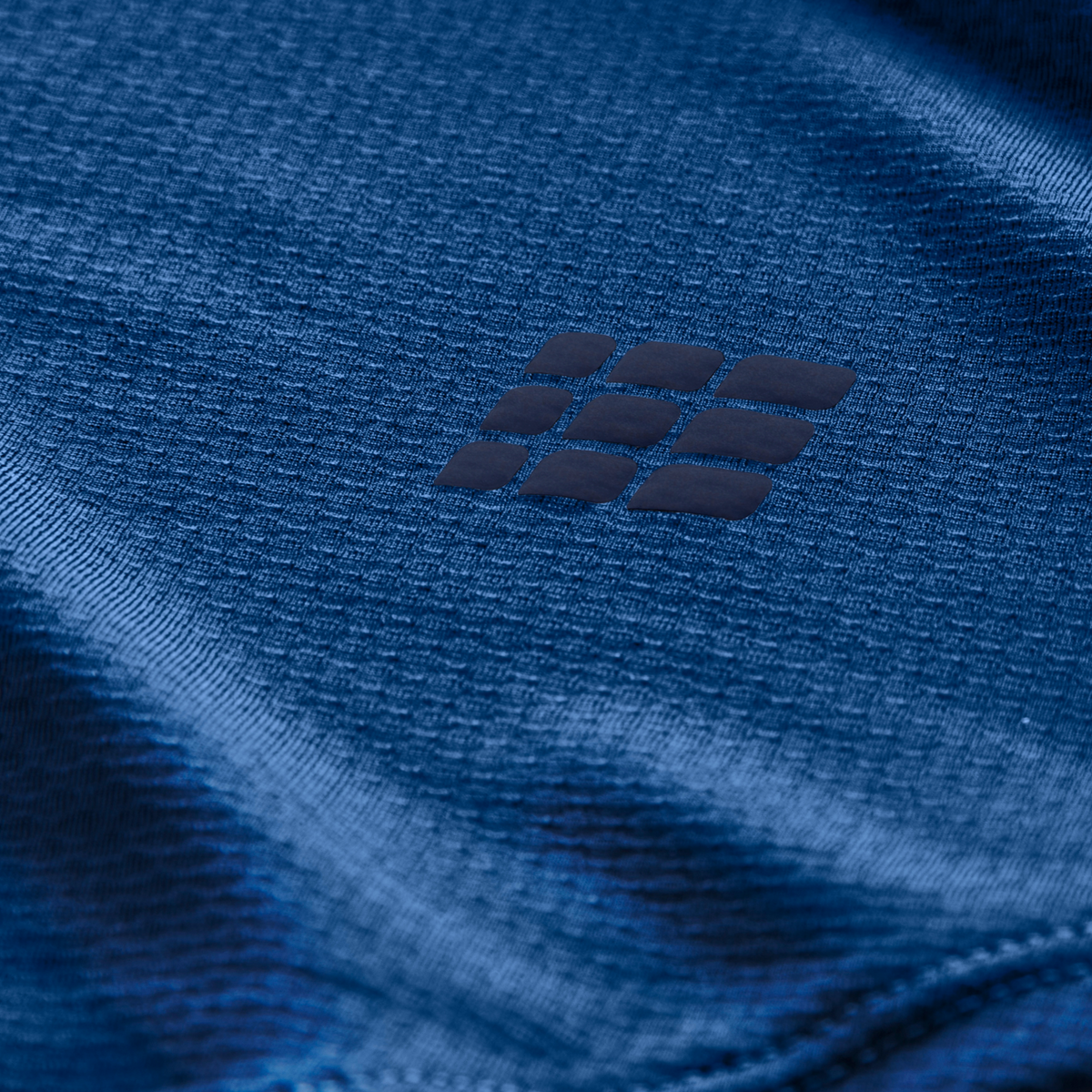 The Run Tank Top, Men, Blue, close-up detail