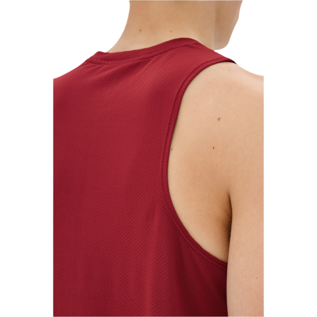 The Run Tank Top, Men, Crimson, close-up detail