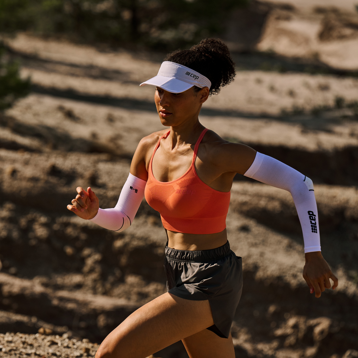 Ultralight Loose Fit Shorts, Women, close-up detail