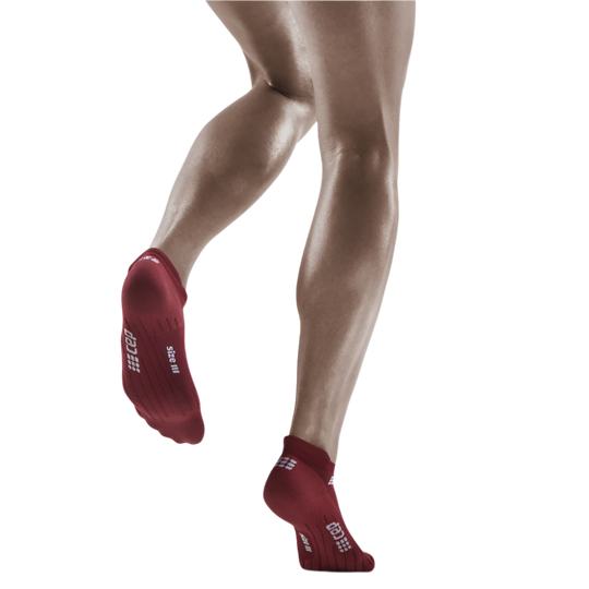 The Run No Show Socks 4.0, Women, Dark Red, Back View Model