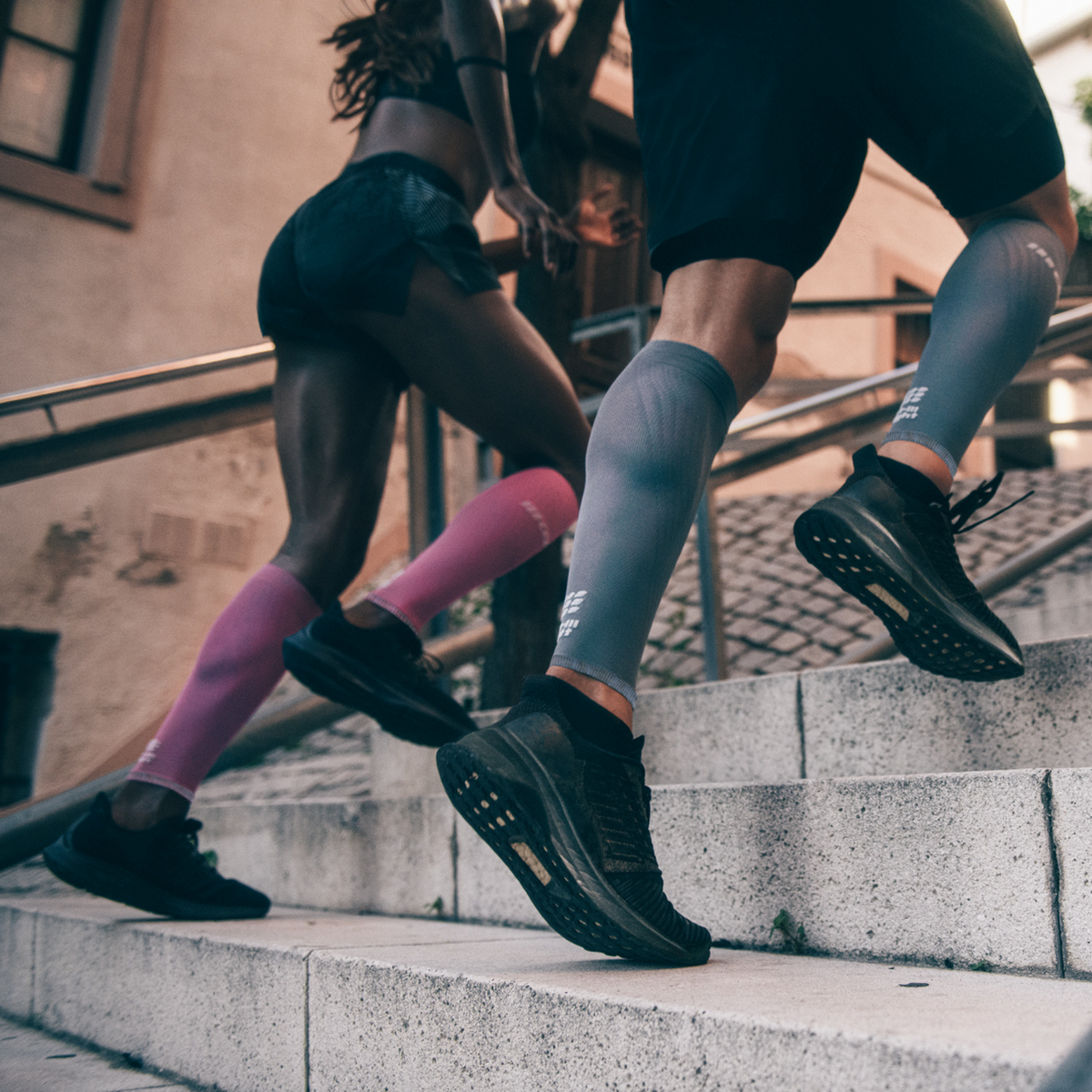 Ultralight Compression Calf Sleeves, Women, Black/Light Grey, Lifestyle #detail