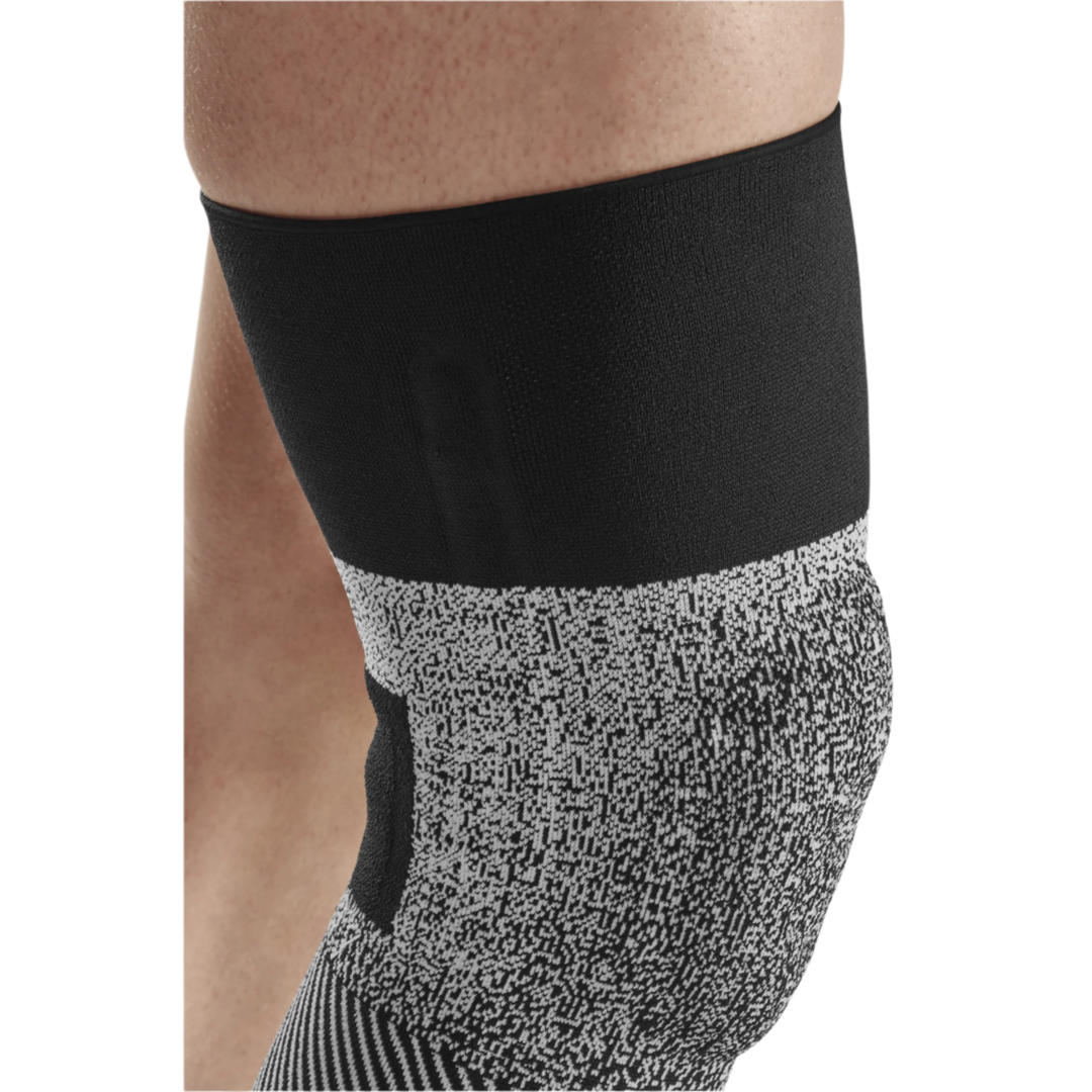 Max Support Knee Sleeve, Front Detail View