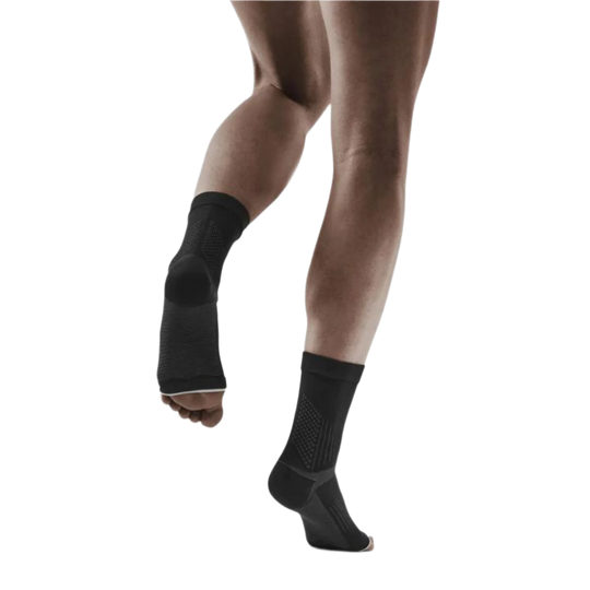 Mid Support Plantar Fasciitis Compression Sleeves, Back View Model