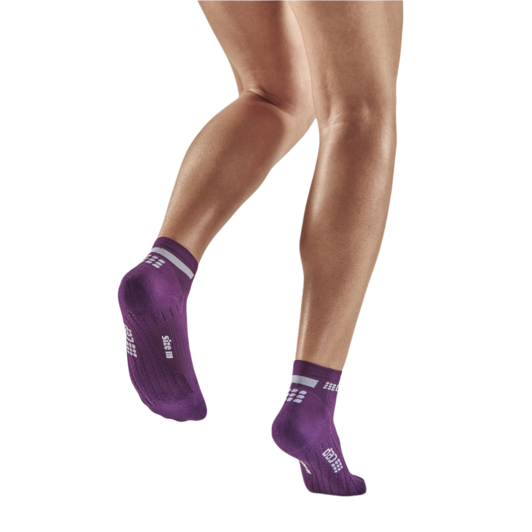 The Run Low Cut Socks 4.0, Women, Violet, Back View Model